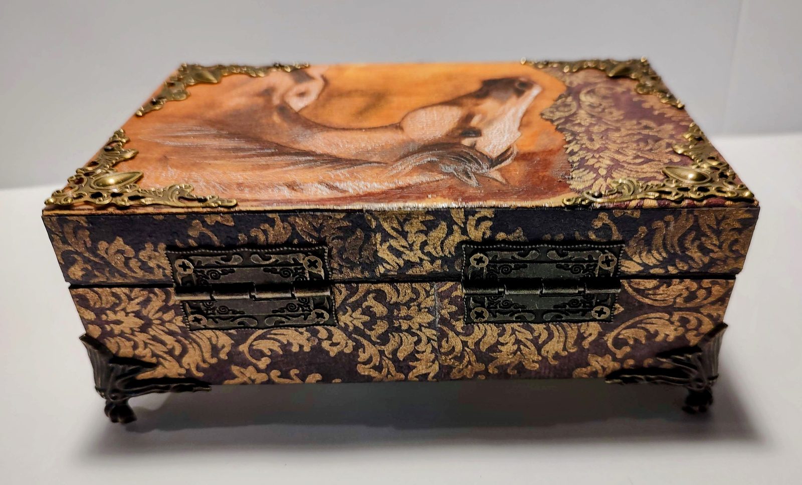 Baroque painted box — back