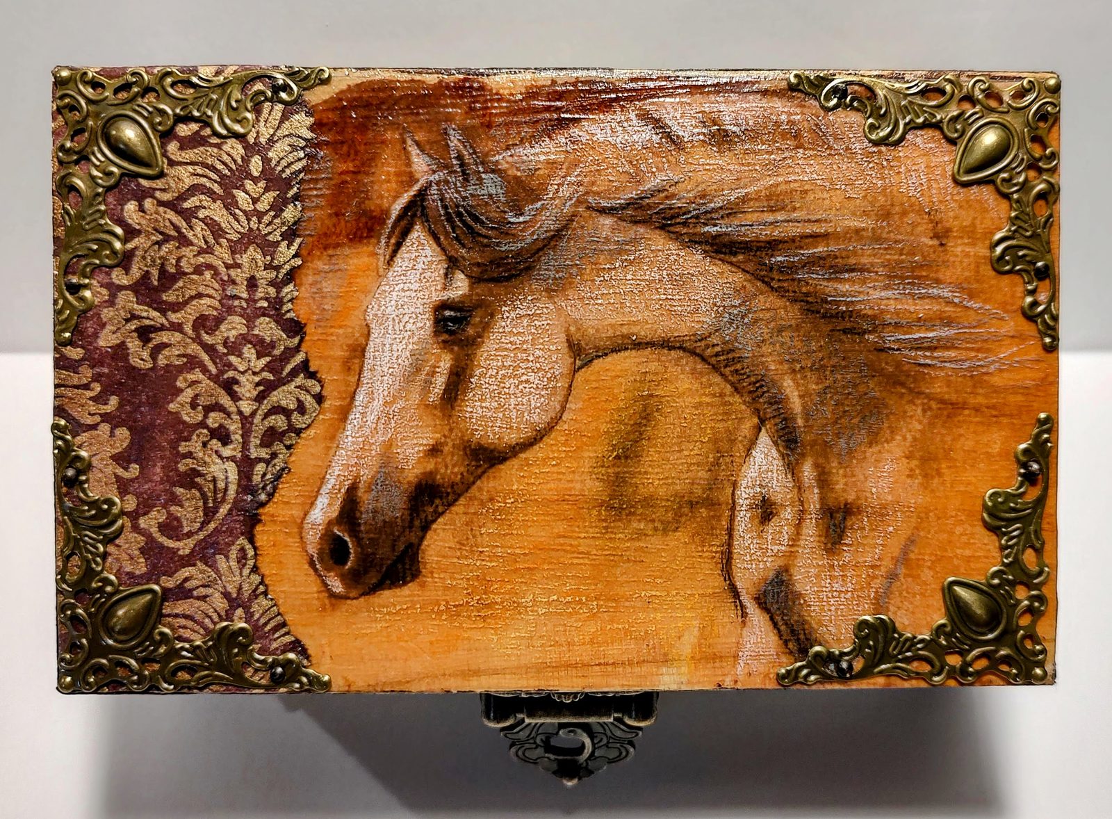 Baroque painted box — top view
